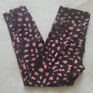 Betsey Johnson Sz Small Leopard Print Active Leggings